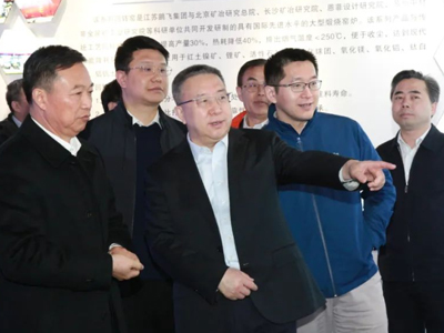 中國(guó)對(duì)外承包工程商會(huì)房秋晨會(huì)長(zhǎng)蒞臨鵬飛集團(tuán)調(diào)研指導(dǎo)